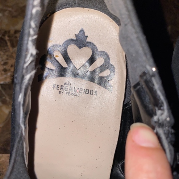 Fegalicious by Fergie heel booties - Picture 3 of 6